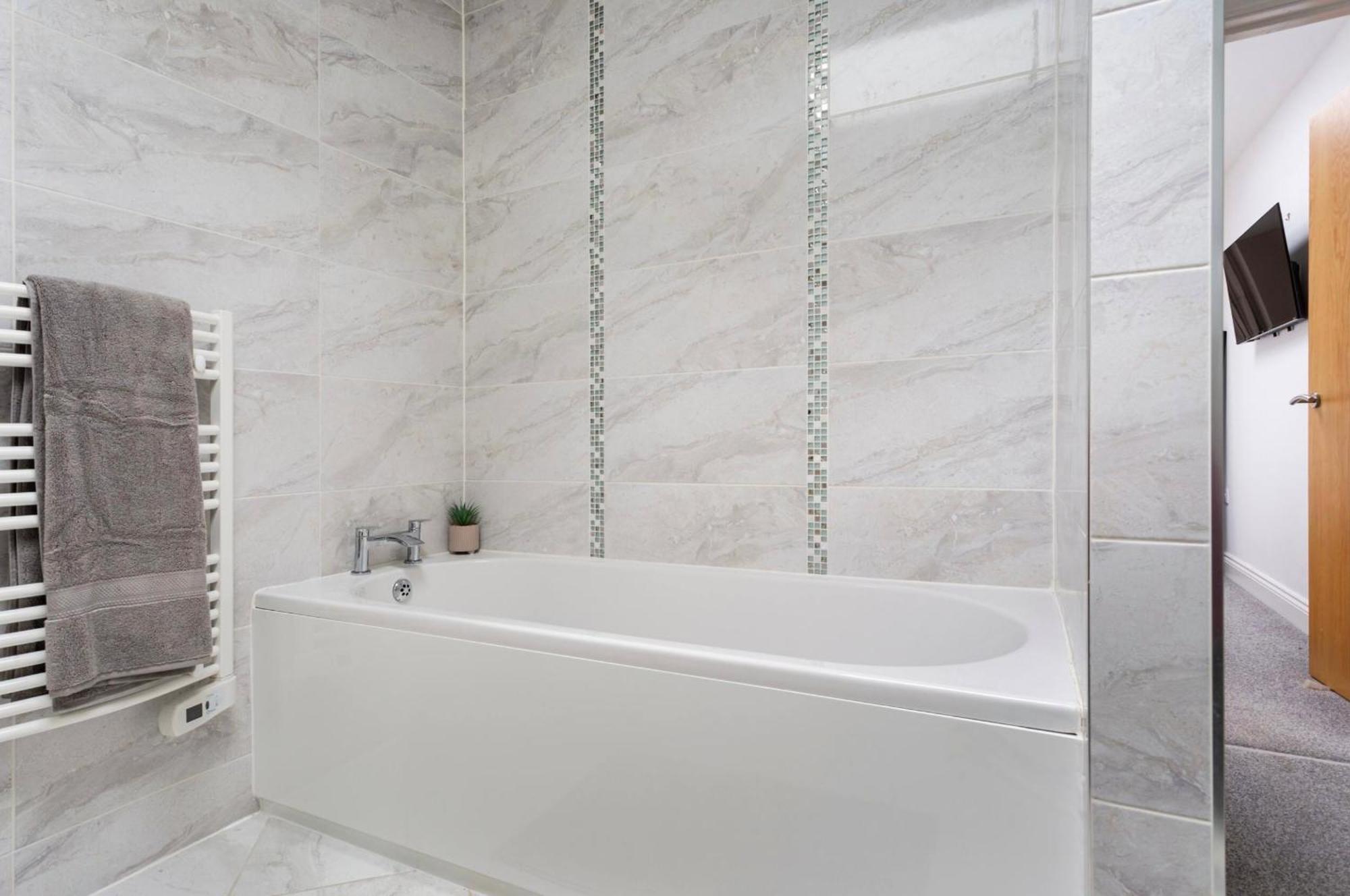 Beautiful 2 Bed Apartment Just Steps To The Beach Уэймут Экстерьер фото